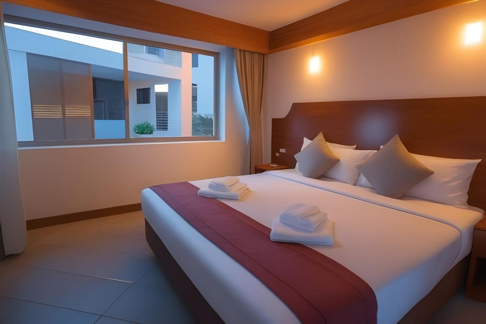 Hack Patong Beach Hotel Eksteriør bilde